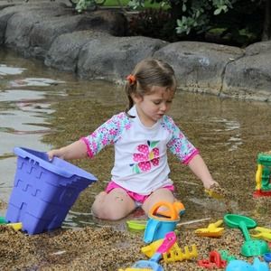 Meet your Posher, Dawna-lynn